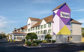 Spark By Hilton Wilmington